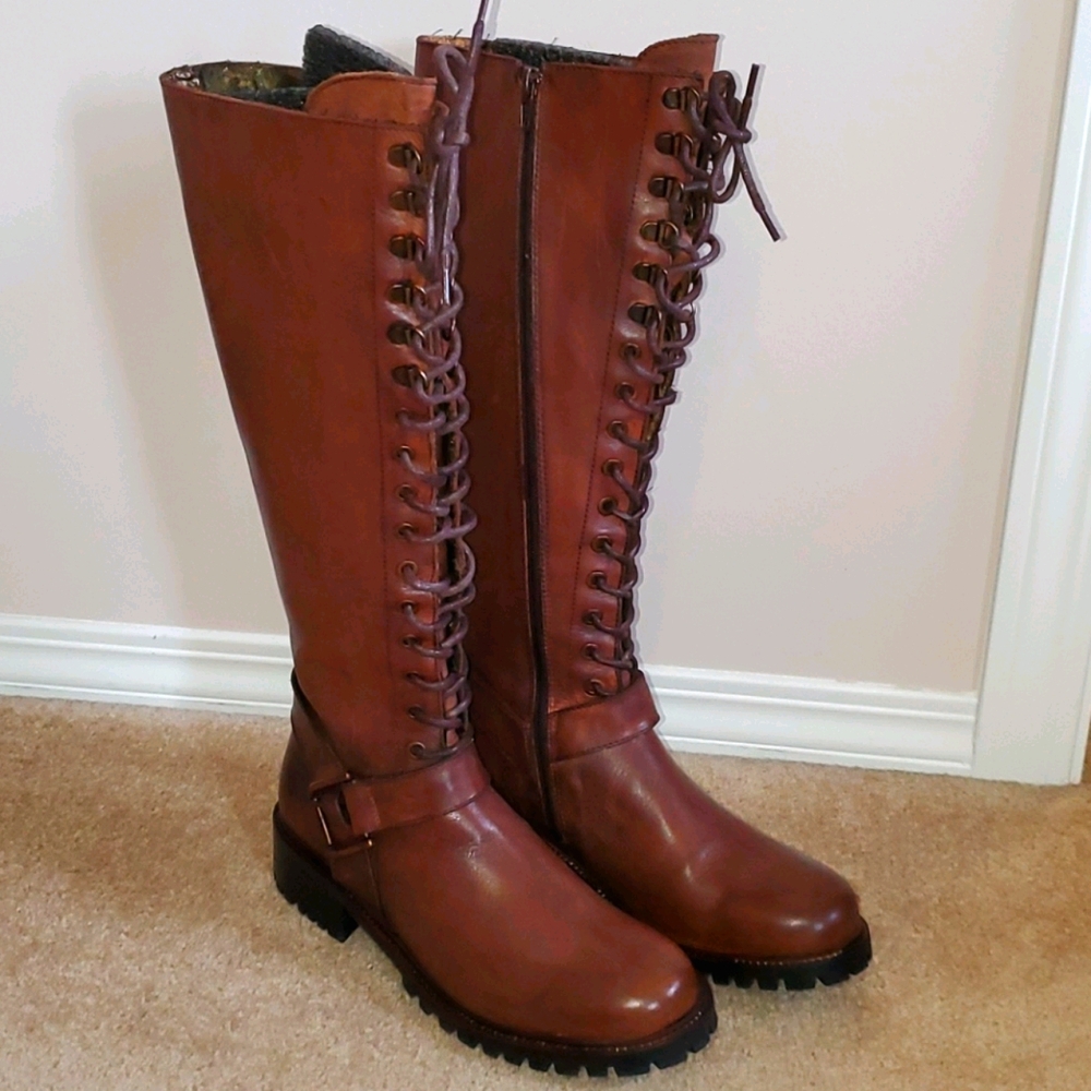 BNIB Unity in Diversity ladies Boots Size 39